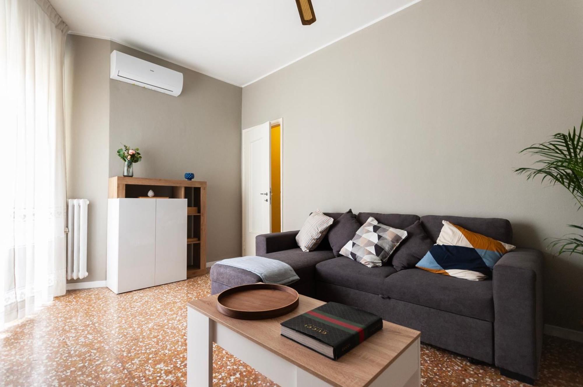 Appartamento Vallazze 91 *